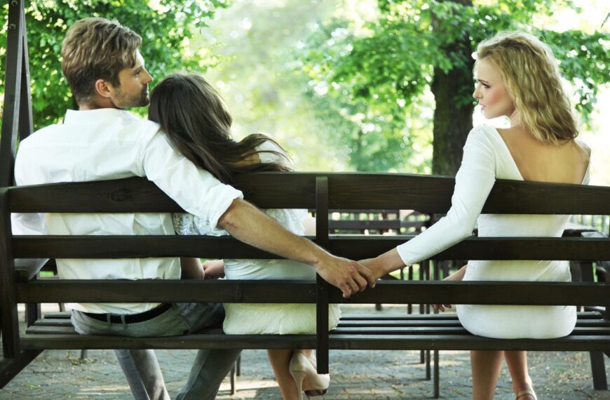 Catch a Cheating Spouse