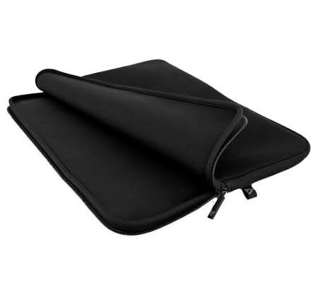 Neoprene Laptop Bags vs. Traditional Laptop Bags: Key Differences